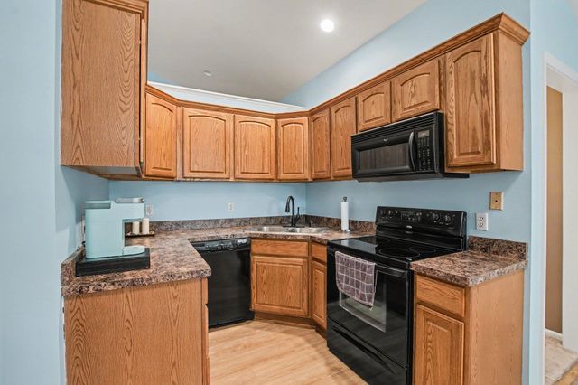 95 Waterside Drive, Sparta, KY 41086