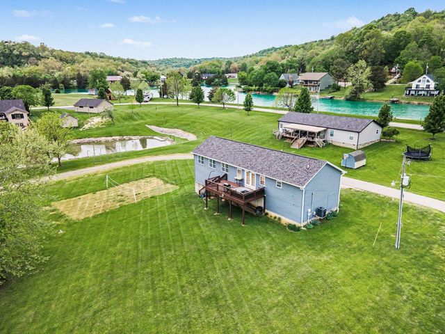 95 Waterside Drive, Sparta, KY 41086