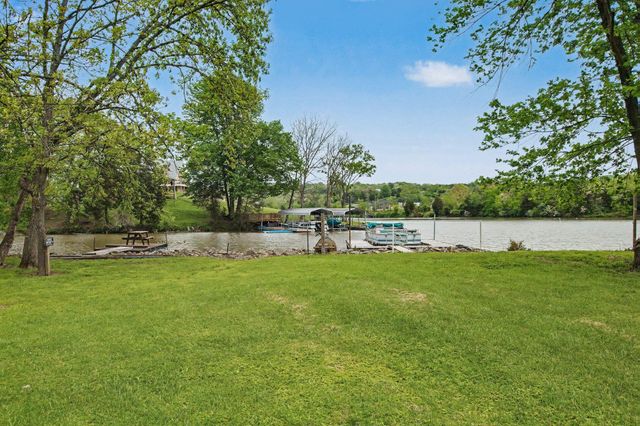 95 Waterside Drive, Sparta, KY 41086