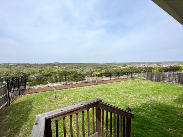 1629 Hazy Hills LOOP, Dripping Springs, TX 78620