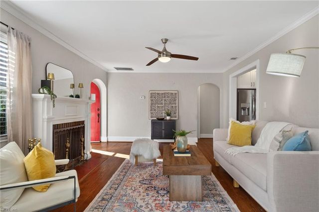 1426 Cedar LN, Norfolk, VA 23508