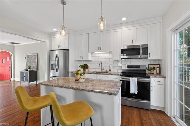 1426 Cedar LN, Norfolk, VA 23508