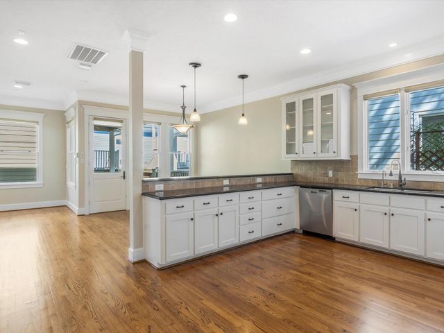 837 E 27th Street, Houston, TX 77009