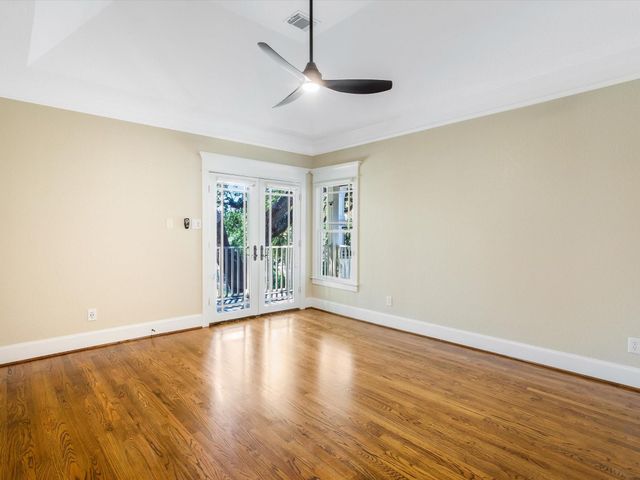 837 E 27th Street, Houston, TX 77009