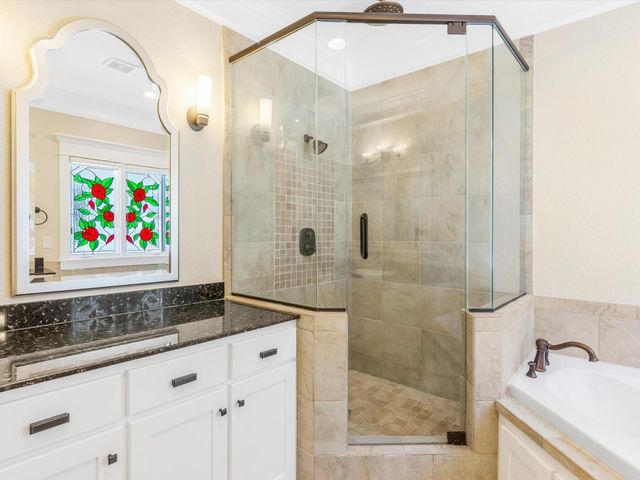 837 E 27th Street, Houston, TX 77009
