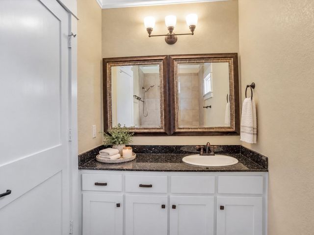 837 E 27th Street, Houston, TX 77009