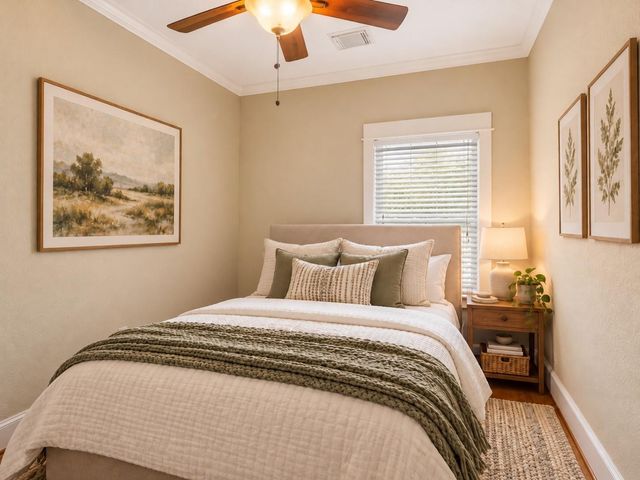 837 E 27th Street, Houston, TX 77009