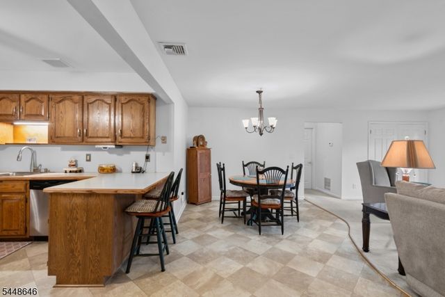 900 Van Houten Ave A2, Clifton City, NJ 07013