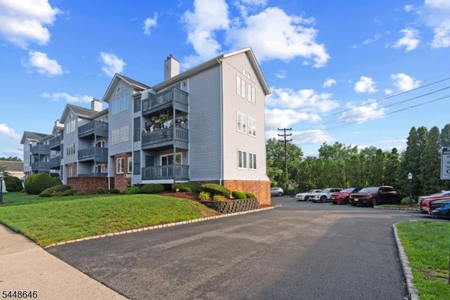 900 Van Houten Ave A2, Clifton City, NJ 07013