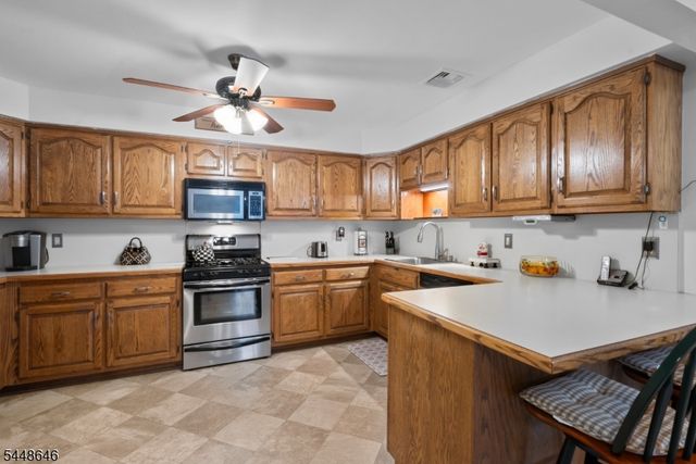 900 Van Houten Ave A2, Clifton City, NJ 07013