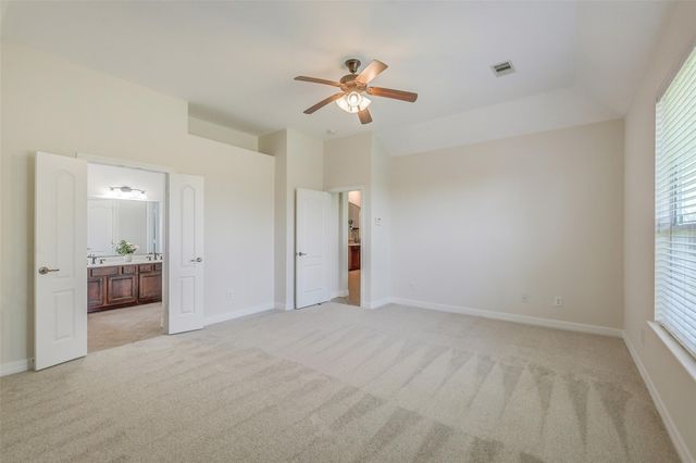 28622 Lockeridge Springs Drive, Spring, TX 77386
