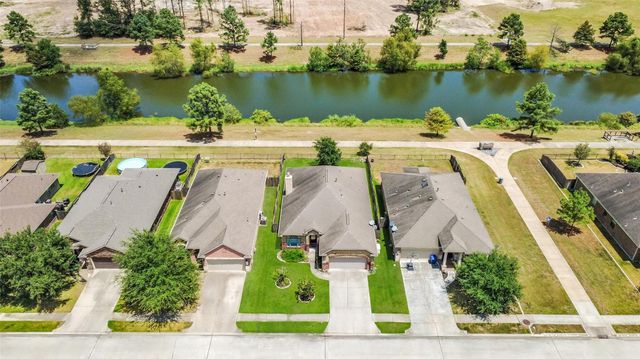 28622 Lockeridge Springs Drive, Spring, TX 77386
