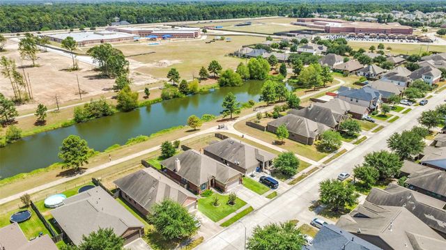 28622 Lockeridge Springs Drive, Spring, TX 77386