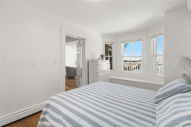 58 Washington Street 3, Newport, RI 02840