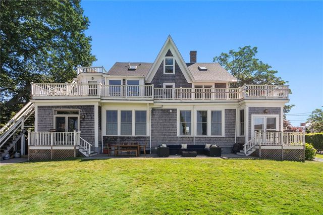 58 Washington Street 3, Newport, RI 02840