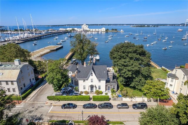 58 Washington Street 3, Newport, RI 02840
