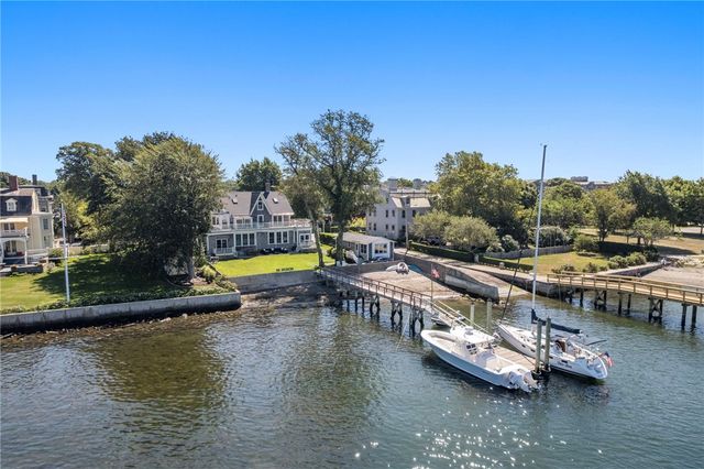 58 Washington Street 3, Newport, RI 02840