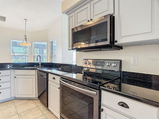 3189 BAYVIEW LANE, St Cloud, FL 34772