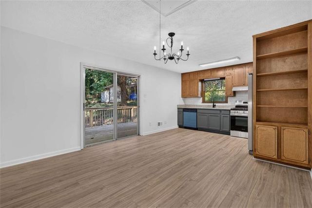 1869 Long Street, Snellville, GA 30078