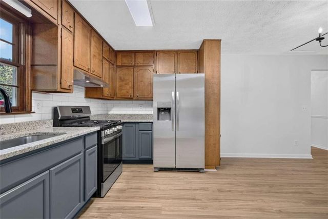 1869 Long Street, Snellville, GA 30078