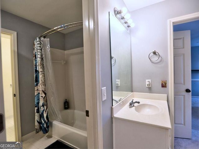 3004 Golf Crest Lane, Woodstock, GA 30189