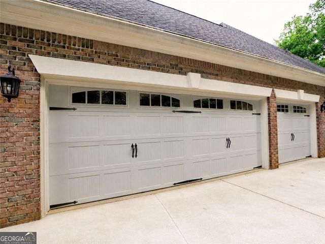 3004 Golf Crest Lane, Woodstock, GA 30189