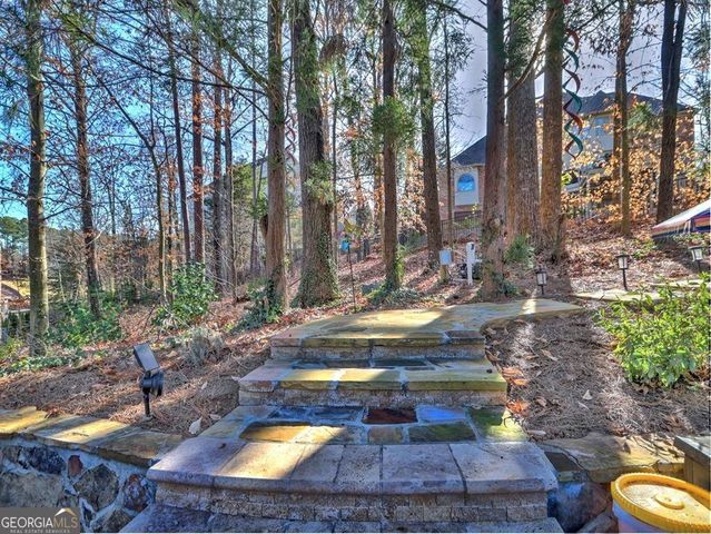 3004 Golf Crest Lane, Woodstock, GA 30189