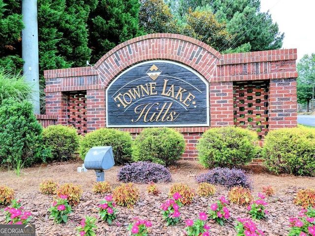 3004 Golf Crest Lane, Woodstock, GA 30189