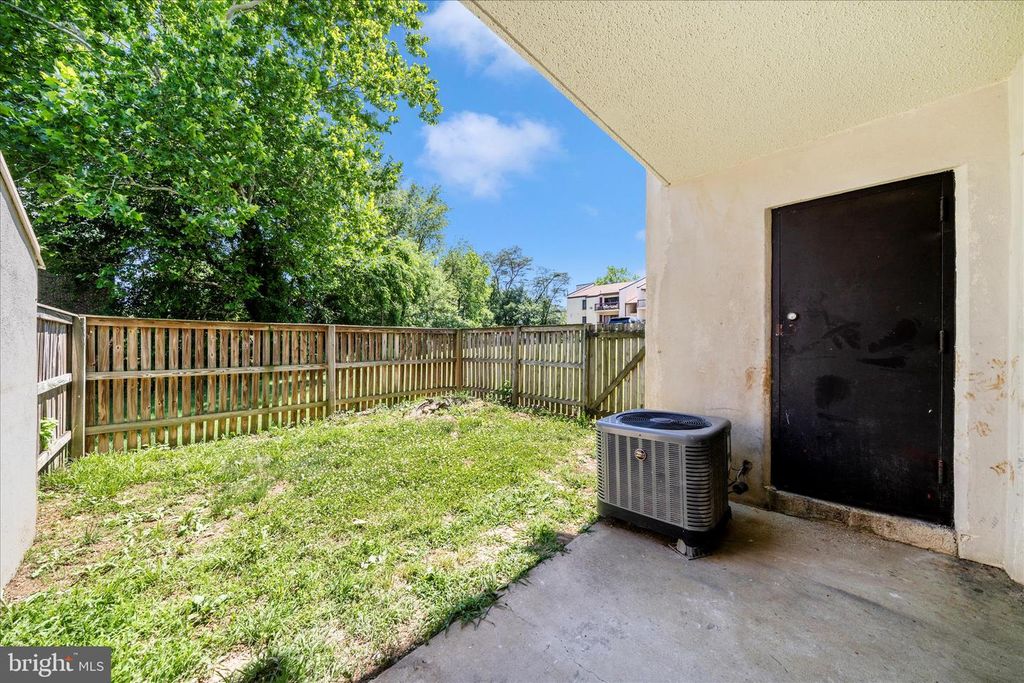 Image 32 of property listing at 10125 PRINCE PL #103-11B, Upper Marlboro, MD 20774