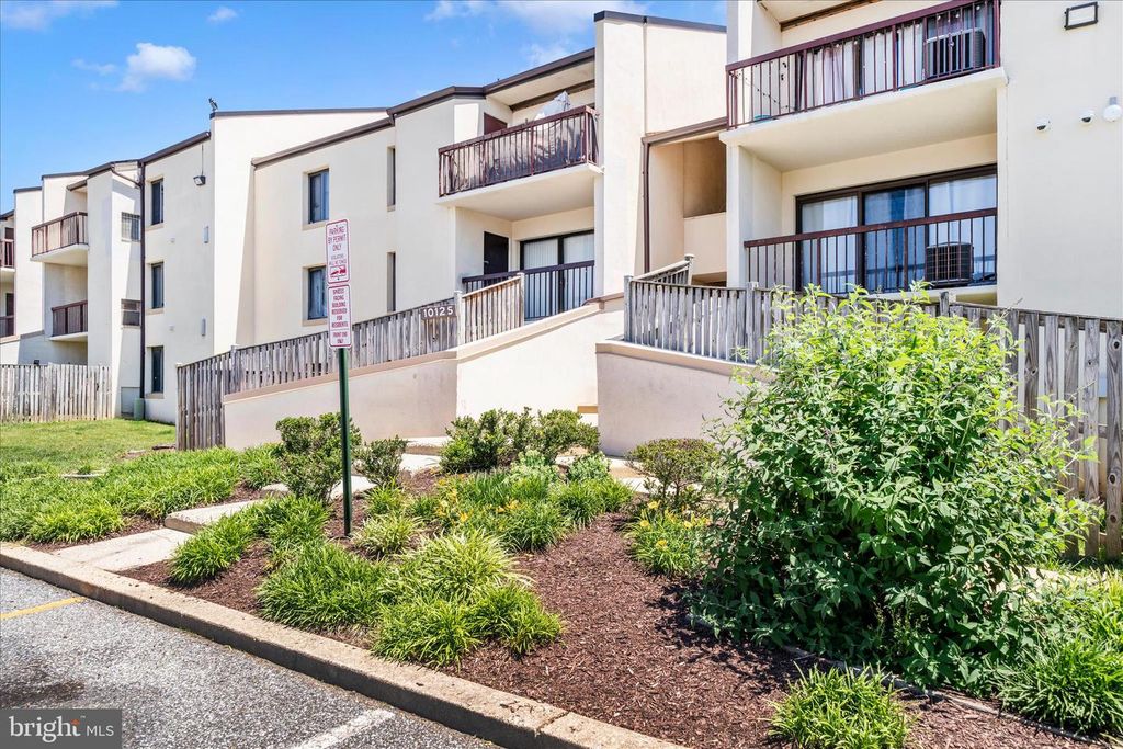 Image 43 of property listing at 10125 PRINCE PL #103-11B, Upper Marlboro, MD 20774