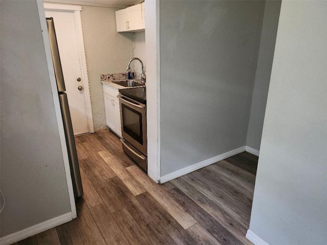 1426 10TH STREET W, Bradenton, FL 34205
