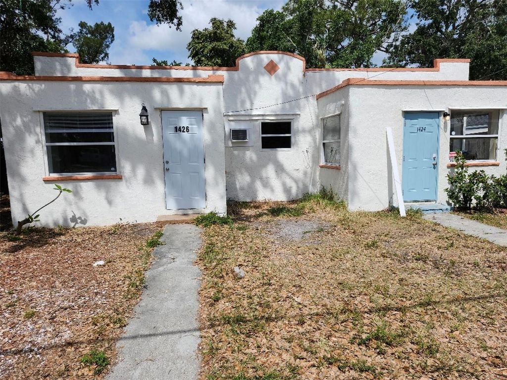 1426 10TH STREET W, Bradenton, FL 34205