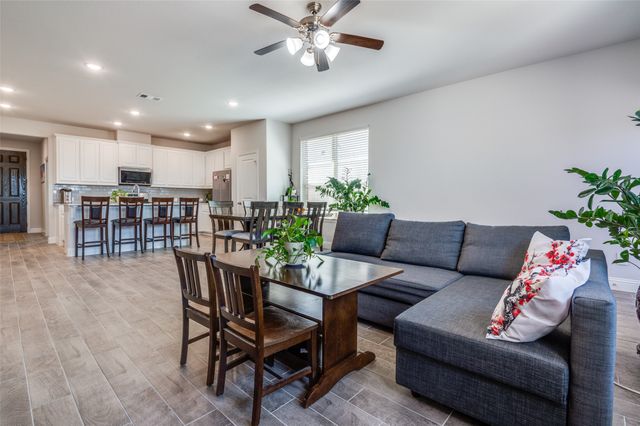 1521 Addison Drive, Lancaster, TX 75134