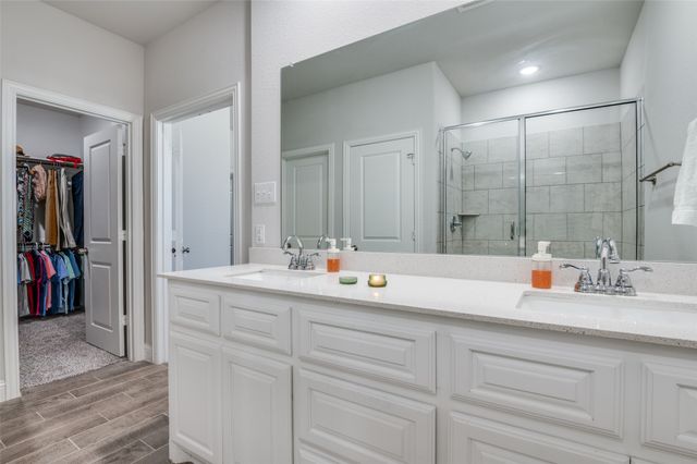 1521 Addison Drive, Lancaster, TX 75134