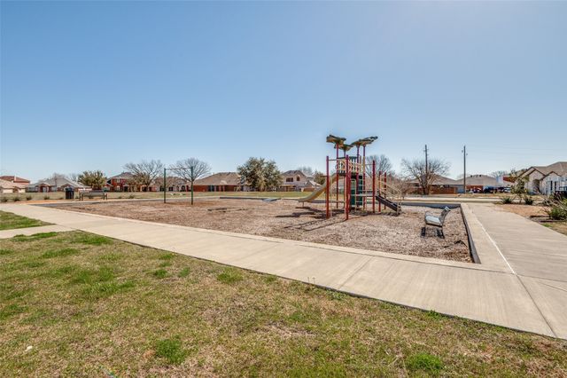 1521 Addison Drive, Lancaster, TX 75134