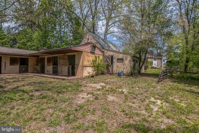 2622 BUTLER PIKE, Plymouth Meeting, PA 19462