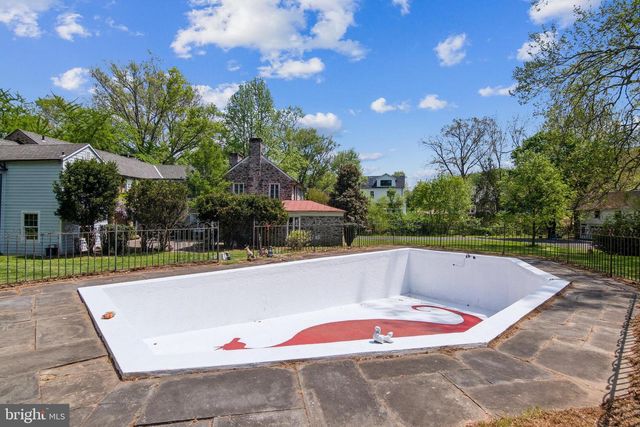 2622 BUTLER PIKE, Plymouth Meeting, PA 19462