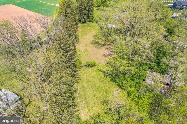 2622 BUTLER PIKE, Plymouth Meeting, PA 19462