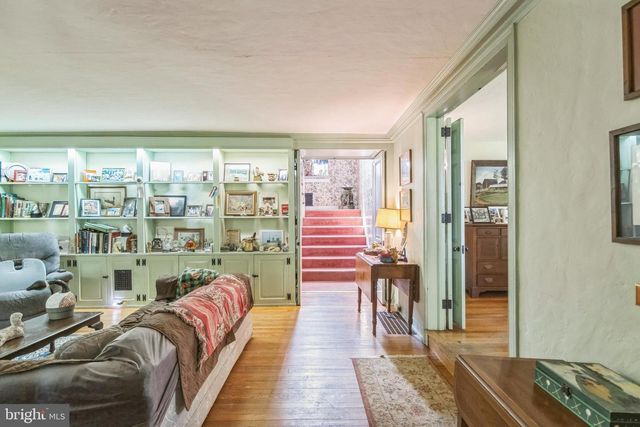 2622 BUTLER PIKE, Plymouth Meeting, PA 19462