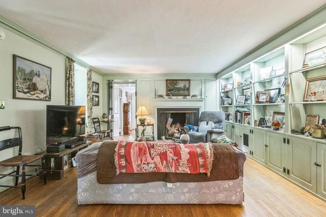 2622 BUTLER PIKE, Plymouth Meeting, PA 19462