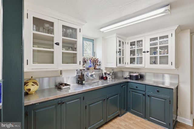 2622 BUTLER PIKE, Plymouth Meeting, PA 19462