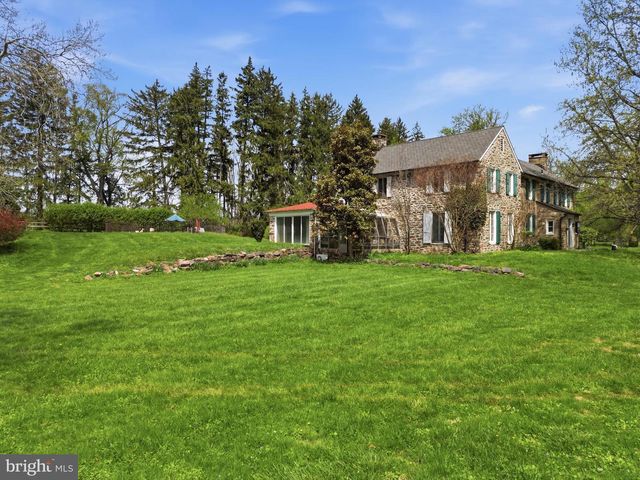 2622 BUTLER PIKE, Plymouth Meeting, PA 19462