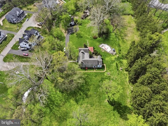 2622 BUTLER PIKE, Plymouth Meeting, PA 19462