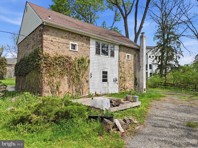 2622 BUTLER PIKE, Plymouth Meeting, PA 19462