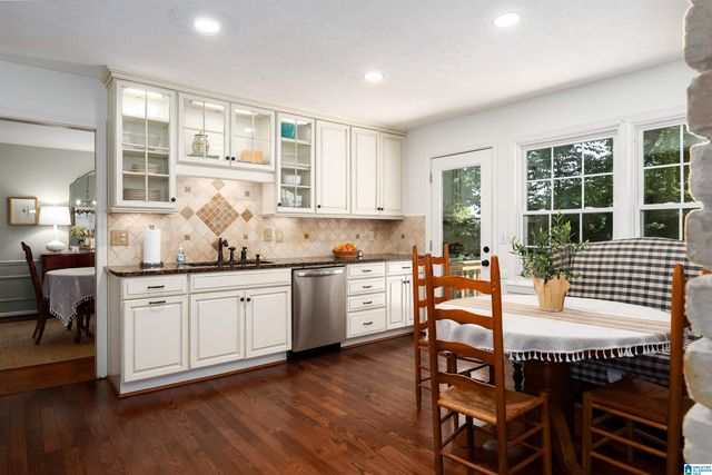 2313 WEXFORD LANE, Vestavia Hills, AL 35216