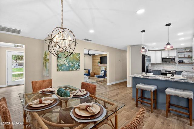 61 Merrywood Circle, Ormond Beach, FL 32174