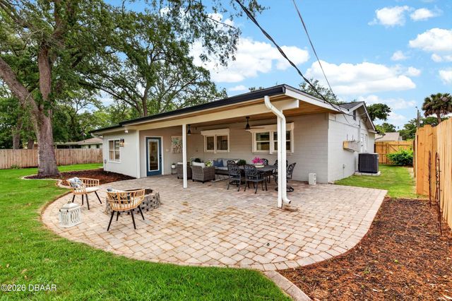 61 Merrywood Circle, Ormond Beach, FL 32174