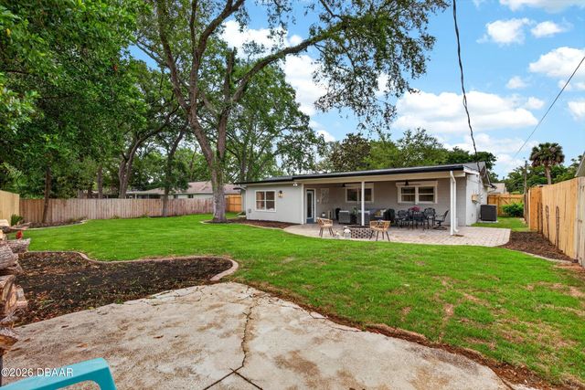 61 Merrywood Circle, Ormond Beach, FL 32174