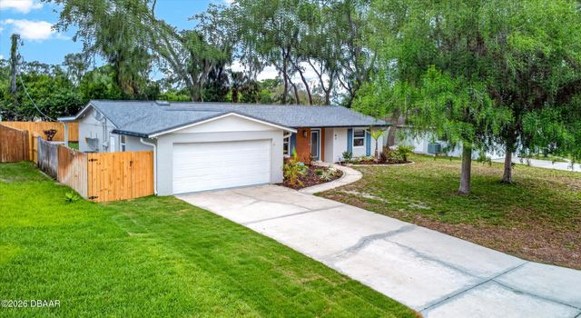 61 Merrywood Circle, Ormond Beach, FL 32174