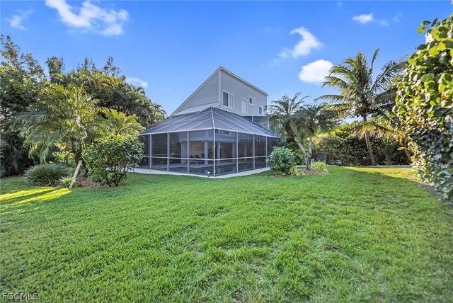 1450 Royal Poinciana DR, Sanibel, FL 33957